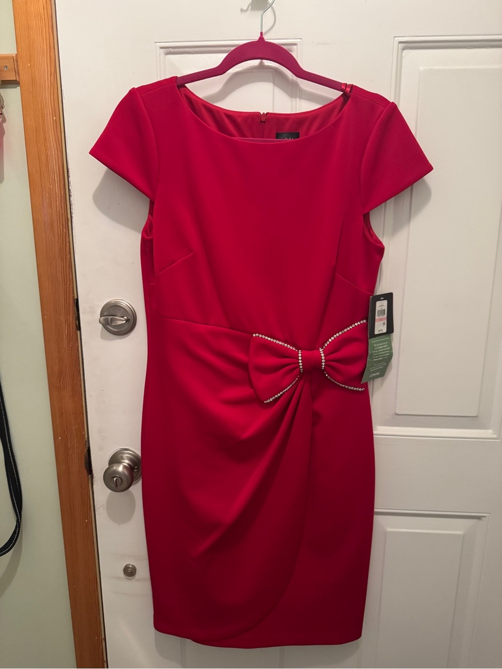 Red Midi Dress with Decorative Bow Accent